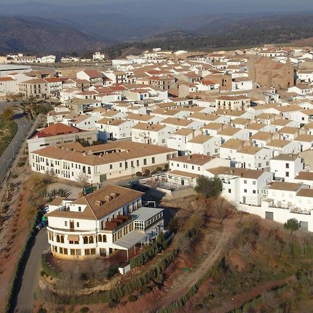 Hotel Restaurante Banos Baños de la Encina Exteriör bild